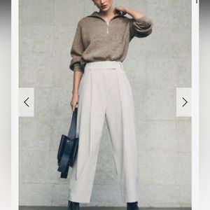NWOT) Cos women’s wide leg barrel pleated chinos trousers / pants (light beige)
